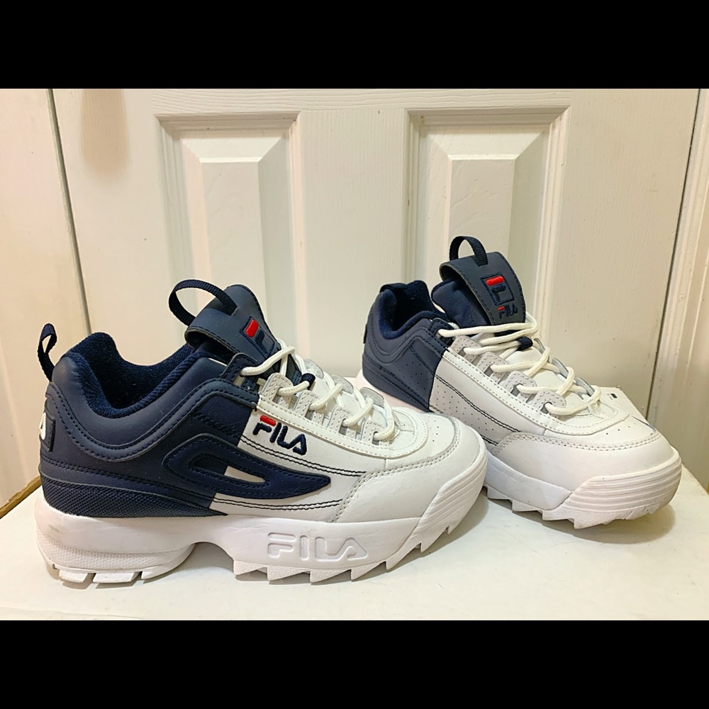 FILA SNEAKERS (WOMEN)